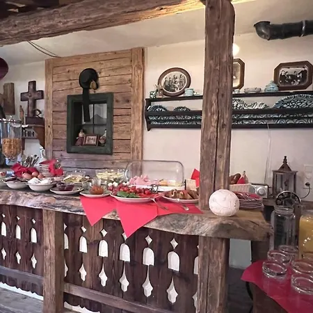 Apart Otel Monika - Altenmarkt 4*